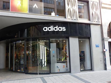 montabaur schuhe adidas|Adidas shops in meiner nähe.